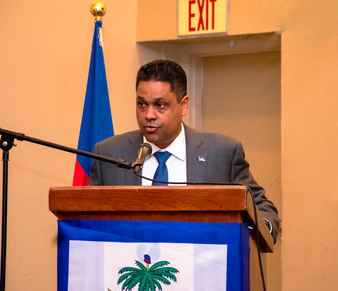 Élections : Le Conseiller-président Laurent Saint-Cyr sensibilise le ...